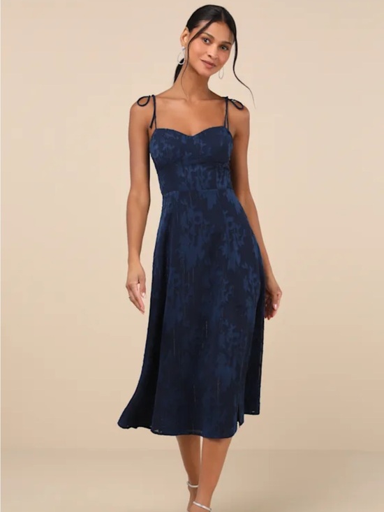 Lulus Dresses & Skirts - NWT Lulus navy blue floral jacquard tie strap midi dress